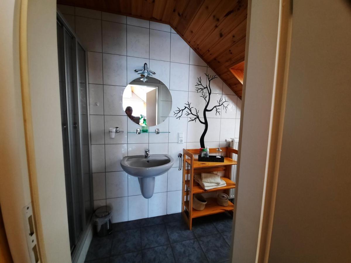 Gaestehaus Moselblick Триттенхайм Экстерьер фото